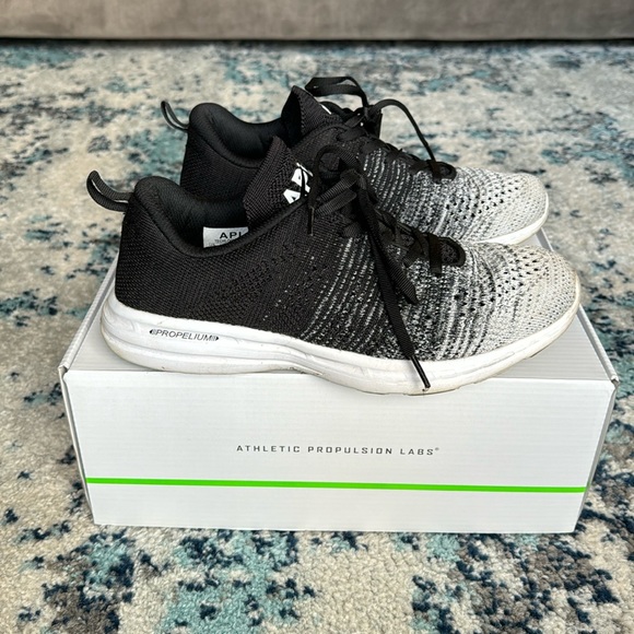 APL Techloom Pro Sneakers - Picture 1 of 5
